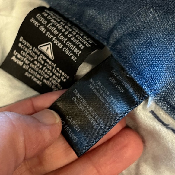 🩵 ICÔNE PAR SIMONS – Light Denim Relaxed-Leg Pants (Size L) - Picture 3 of 8